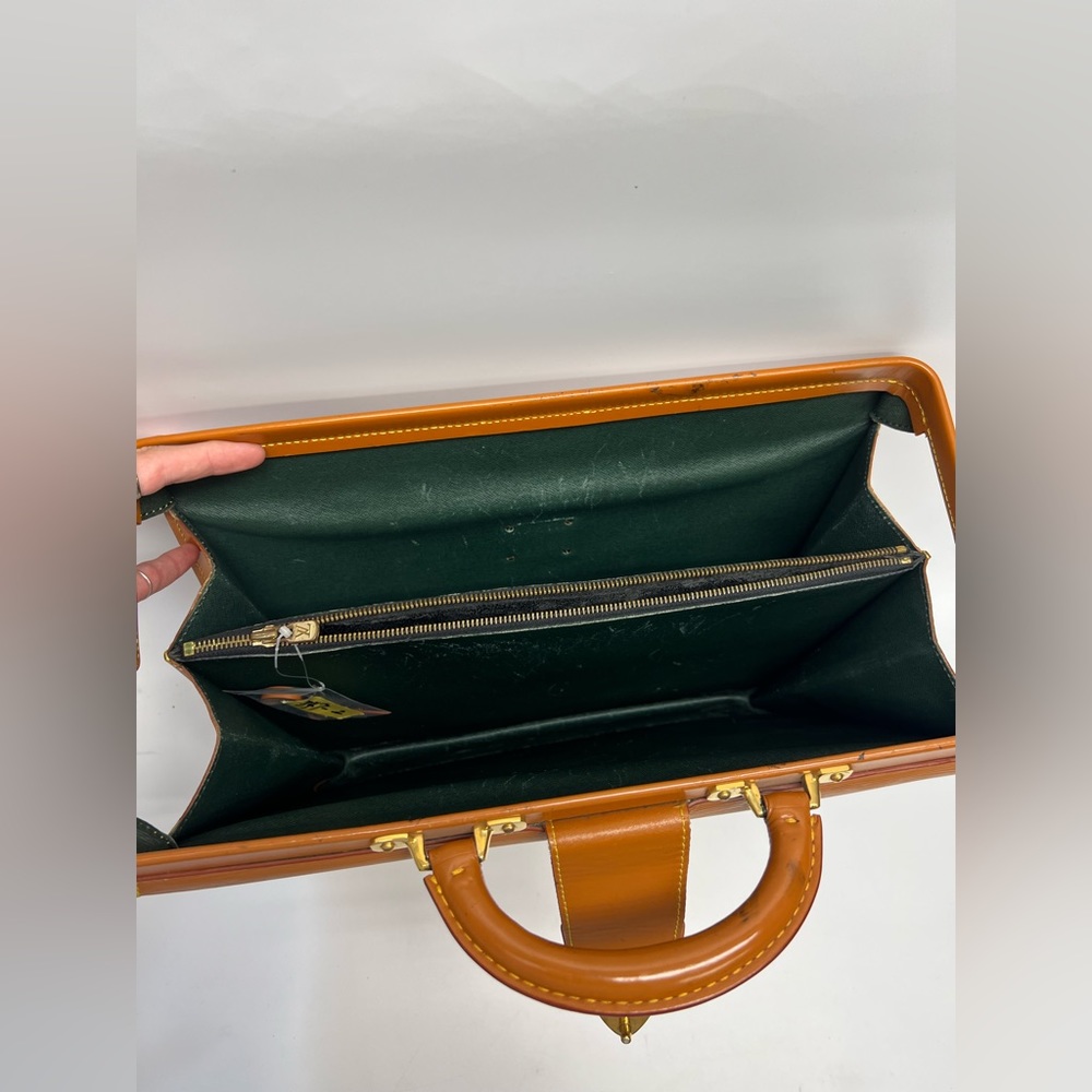 Louis Vuitton Briefcase - Picture 8 of 11